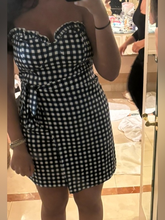 Dresses & Skirts - Strapless Gingham Mini Dress in Black & White